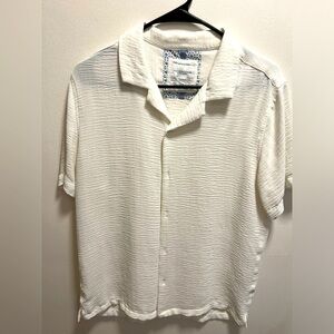 Large button down shirt denim & flower brand great condition